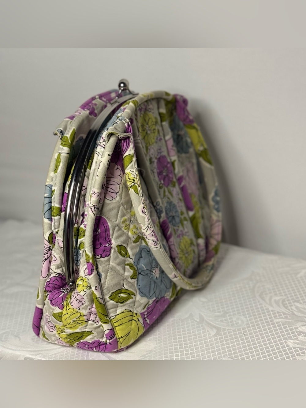 Vera Bradley Quilted Floral Frame Satchel-Retired Pattern- Double Compartment - Picture 4 of 16